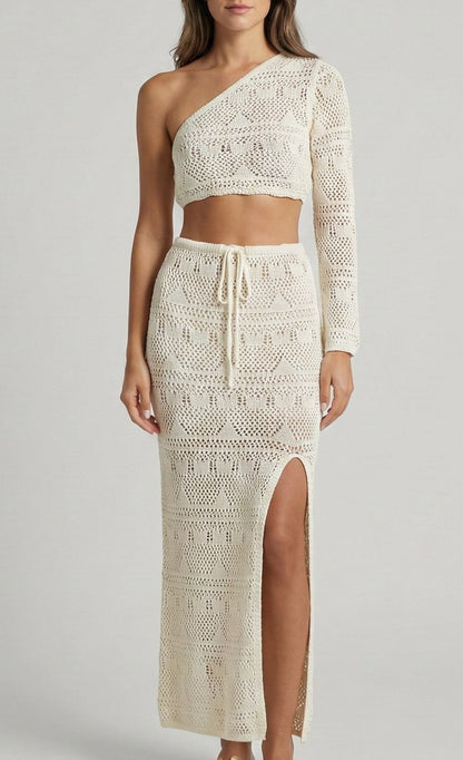 Conjunto en tejido de punto con blusa de un solo hombro y falda larga Ref: 0393