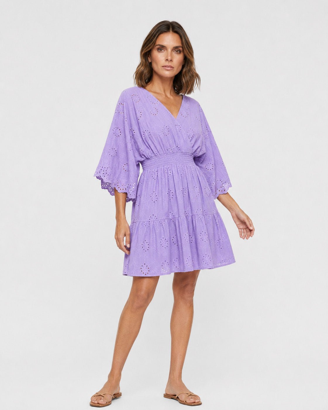 Vestido Kaftán con Bordado Calado y Cintura Marcada Ref. 0369 - Marea Bella Swimwear